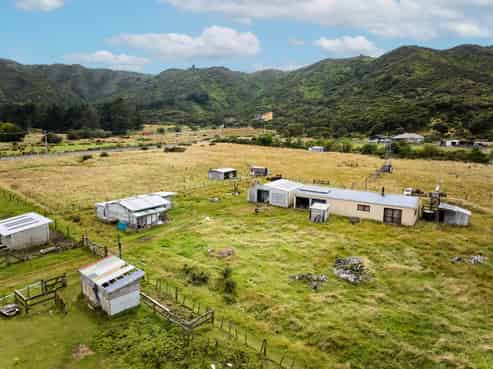 104 Upper Fitzherbert Road, Wainuiomata
