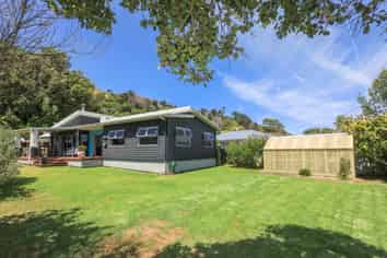 5461 State Highway 3, Mokau