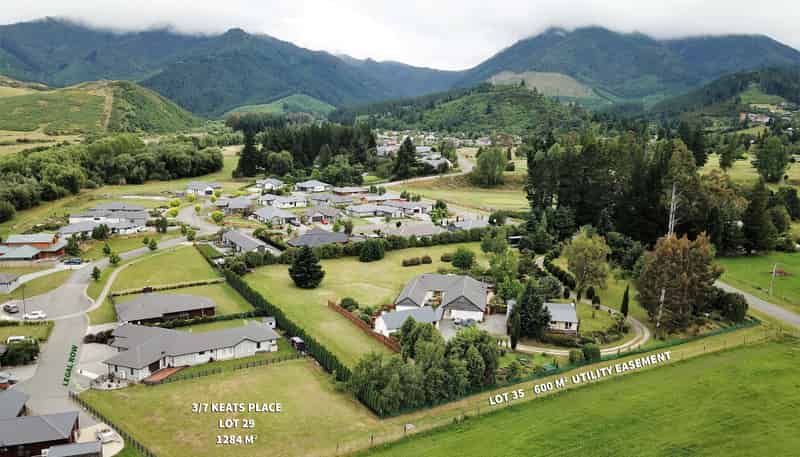3/7 Keats Place, Hanmer Springs