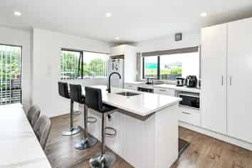 8/43 Market Street, Pokeno