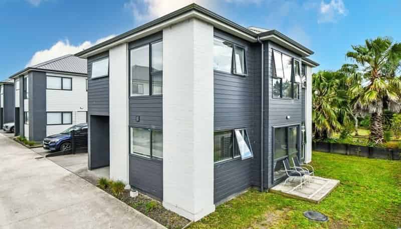 8/43 Market Street, Pokeno
