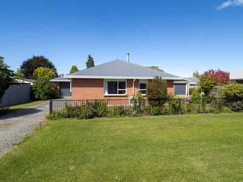 32 Rolleston Street, Rakaia