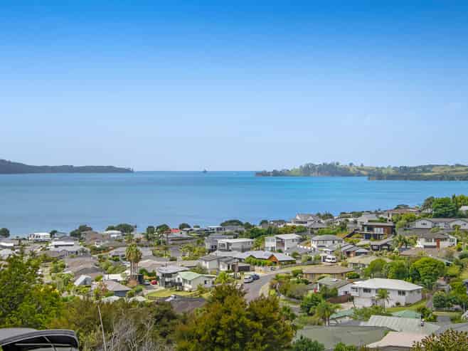 28 Brampton Road, Snells Beach
