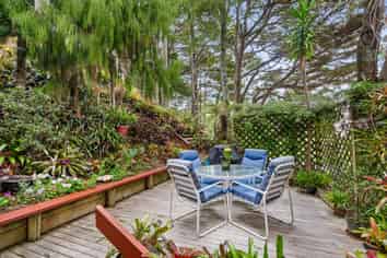 129 Riverside Drive, Parahaki
