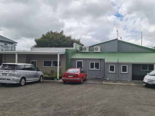 Prime Investment: Multi Tenanted Property.