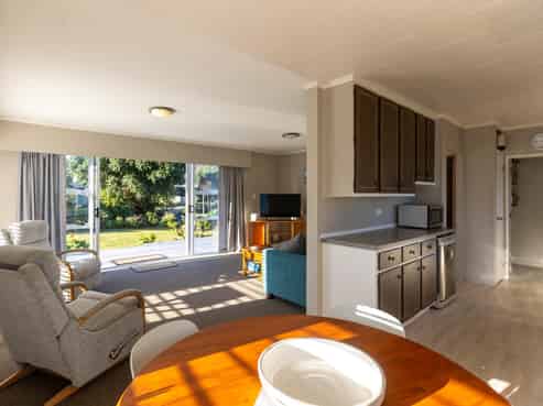 205 Kenwood Drive, Matarangi