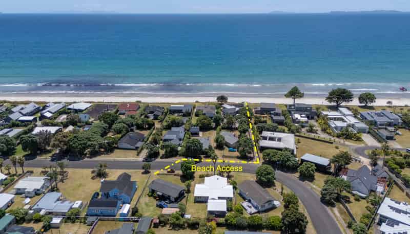 205 Kenwood Drive, Matarangi
