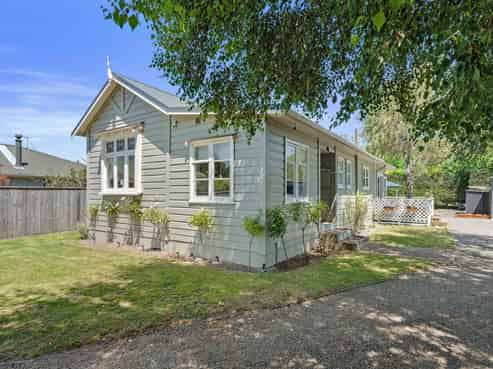 9 Yule Grove, Greytown
