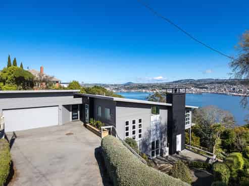 50 Shandon Road, Vauxhall