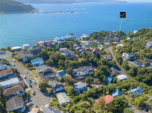 13 Twomey Grove, Houghton Bay