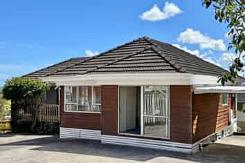 90b Birkdale Road, Birkdale