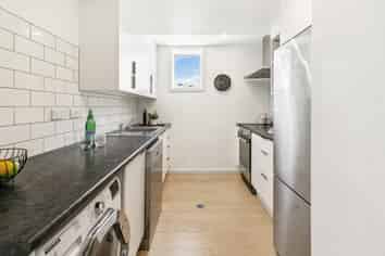 6E/163 Thorndon Quay, Pipitea