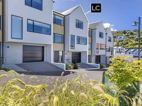 3 Mary Dobson Way, Island Bay