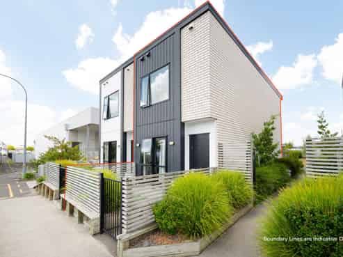 2/1 Vialou Street, Hamilton Central