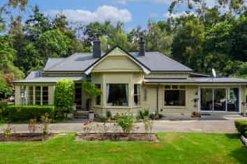 261 Pakihi Road, Saint Andrews
