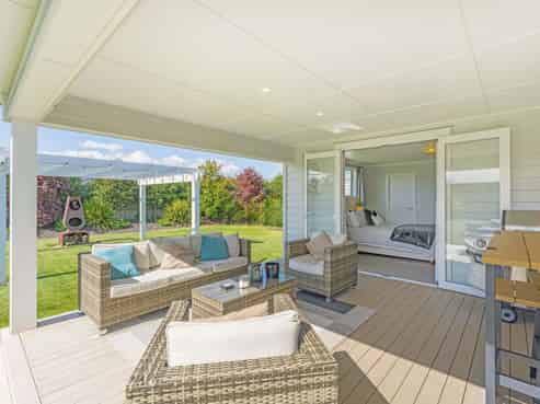 8 Pukatea Lane, Kinloch