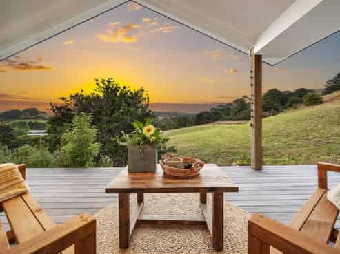 1056 Peak Road, Helensville