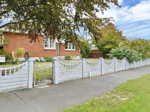 23 Rowcliffe Crescent, Avonside
