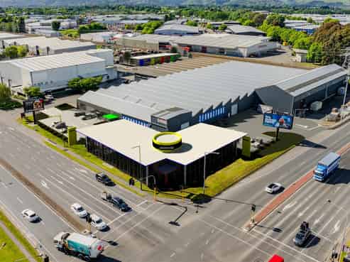 For Lease Corner Site Architectural Showroom