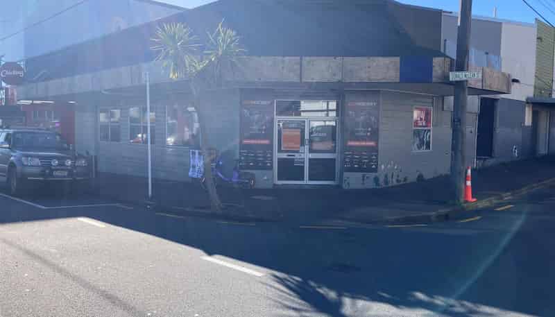  227 Riddiford Street, Newtown