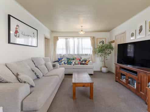 80 Alfriston Road, Manurewa East