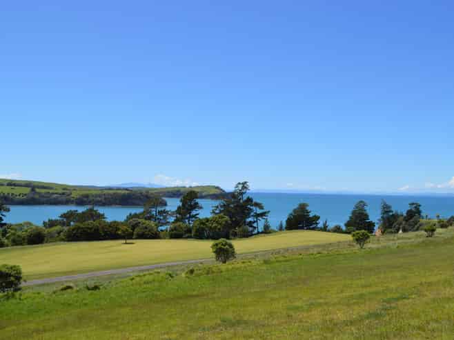 26 Pacific Cliffs Drive, Gulf Harbour