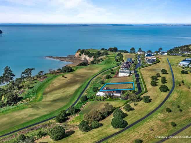 26 Pacific Cliffs Drive, Gulf Harbour