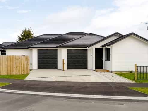 1/32 Ross Crescent, Fairfield
