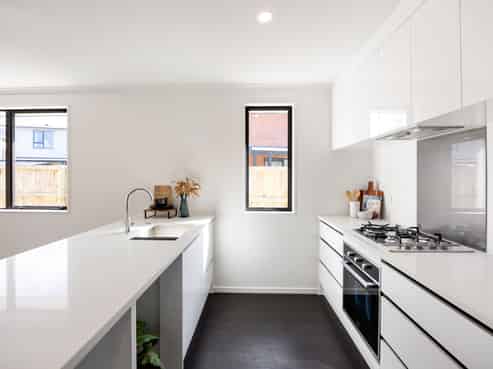 2/32 Ross Crescent, Fairfield