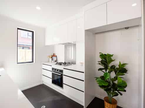2/32 Ross Crescent, Fairfield