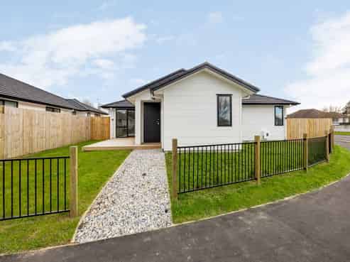 2/32 Ross Crescent, Fairfield