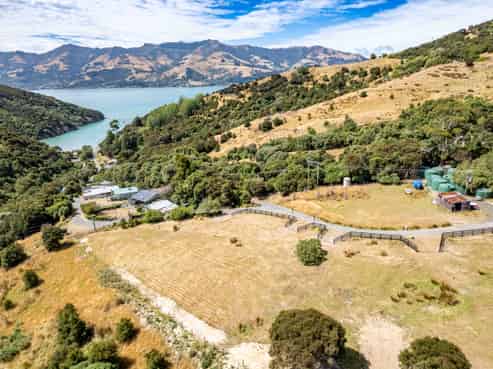 11 Tikao Bay Road, Wainui