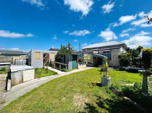 49 Derby Street, Westport