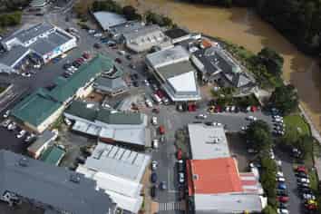 PRIME RETAIL IN WARKWORTH
