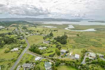 32 Toetoe Road, Otaika