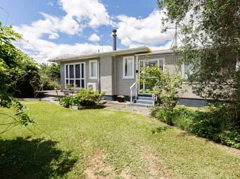 21 Hayward Road, Ngatea