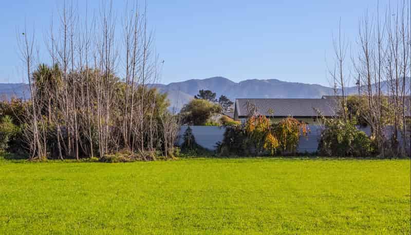 23 Kakariki Crescent, Carterton