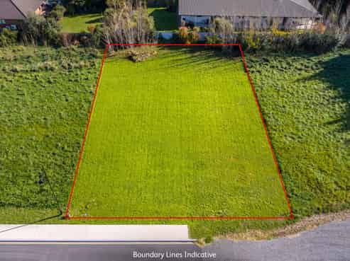 23 Kakariki Crescent, Carterton