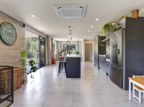 292 Waikupa Road, Okoia