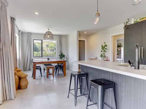 292 Waikupa Road, Okoia
