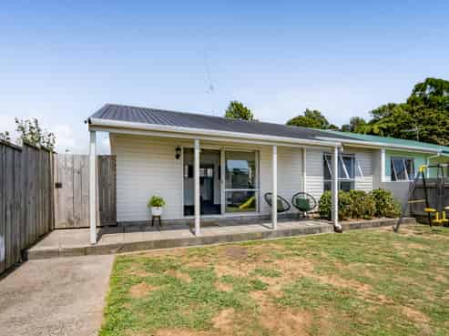 1/8 Ross Place, Blagdon