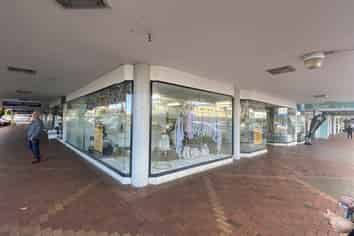 Fully tenanted investment