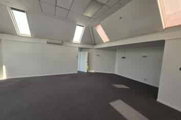 Office space on Railway Ave