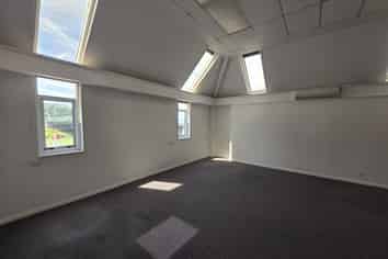 Office space on Railway Ave