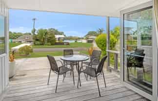 37 Roretana Drive, Athenree