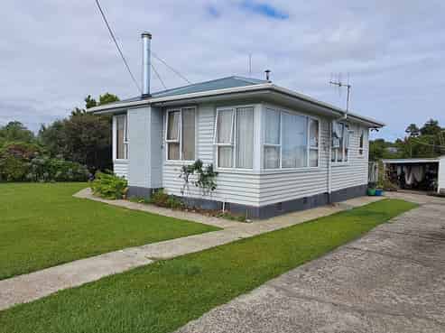 162 Queen Street, Westport