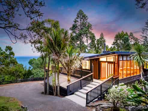 31 Arama Avenue, Titirangi