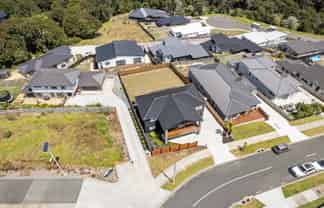 16 Matara Avenue, Maraetai