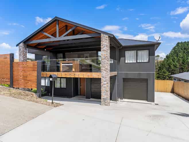16 Matara Avenue, Maraetai
