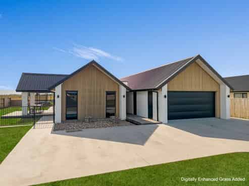 6 McWatters Drive, Ngatea